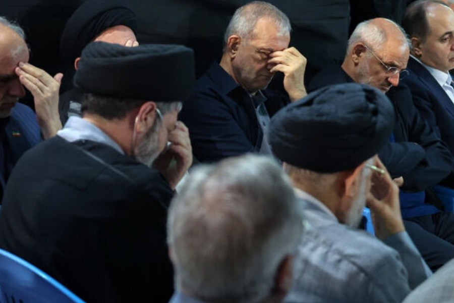 پزشکیان در مراسم بزرگداشت شهید خطیب حضور پیدا کرد