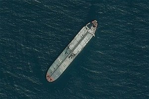 عبور دو ابرنفتکش ایران از محاصره آمریکا و آغاز صادرات نفت پس از دو ماه