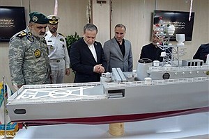 نیروی دریایی ارتش برای دفاع از امنیت و منافع کشور آمادگی کامل دارد