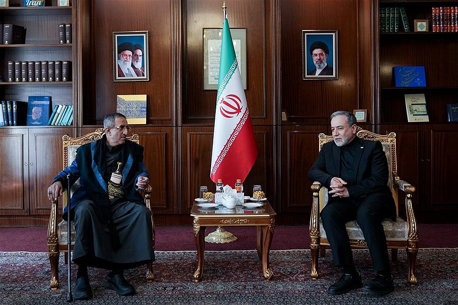 دیدار معاون نخست‌وزیر یمن با عراقچی؛ تأکید ایران بر رفع محاصره و اجرای نقشه راه صلح