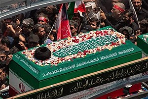 وداع نجف با رهبر شهید؛ قاب‌هایی ماندگار از یک شب تاریخی+ فیلم