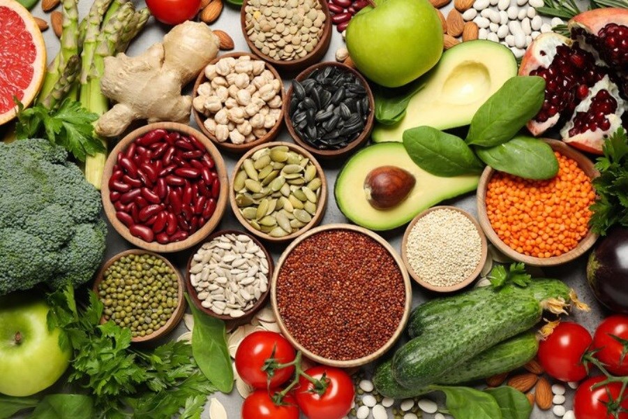 بهترین رژیم غذایی برای روزهای داغ؛ چه بخوریم و چه نخوریم؟