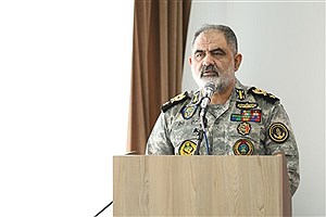 نیروی دریایی ارتش با قدرت در صحنه خواهد ماند