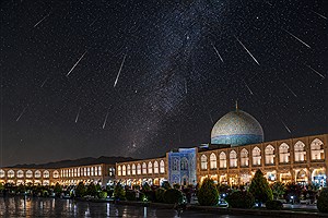 شبی که آسمان اصفهان به آتش کشیده می‌شود؛ شکار بی‌نظیرترین بارش شهابی دهه در تاریکی مطلق