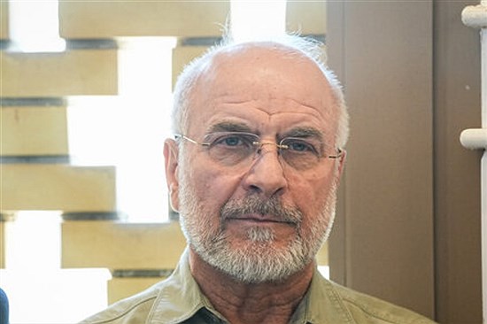 پاسخ کنایه‌آمیز قالیباف به ترامپ؛ "آمریکا را دوباره گرسنه می‌کنیم"