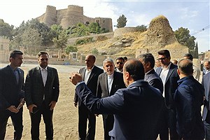 فلک‌الافلاک در مسیر تحول؛ بازدید وزیر میراث فرهنگی از طرح گردشگری خرم‌آباد