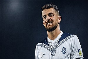 کاپیتان ملوان قربانی مصدومیت رباط صلیبی شد