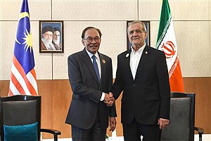 نخست وزیر مالزی خواستار پایان جنگ علیه ایران از مسیر دیپلماسی شد
