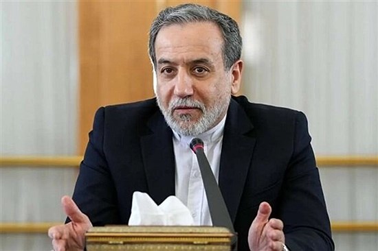 پیام‌ها از طریق میانجی‌ها در حال ردوبدل شدن است