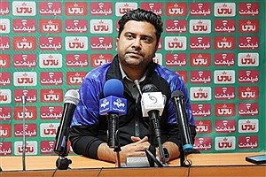 سرمربی چادرملو در نشست خبری پیش از بازی با ذوب‌آهن غایب بود