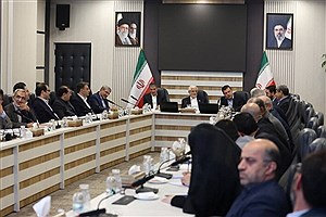 عارف: باید در فناوری‌های نوظهور به رتبه نخست منطقه برسیم