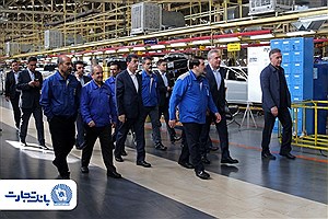 بازدید قائم مقام مدیرعامل بانک تجارت از بزرگ‌ترین نیروگاه خورشیدی و صنایع کلیدی آذربایجان شرقی