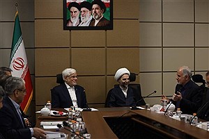 همکاری دولت و قوه قضاییه برای حل مشکلات مردم ادامه می‌یابد