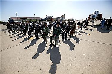 تصویر مراسم رژه روز ارتش در همدان