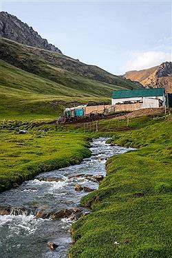 تصویر طبیعیت کشور قرقیزستان قسمتی از بهشت