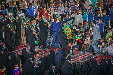 تصویر جشن بزرگ زیر سایه خورشید در یزد به روایت تصویر