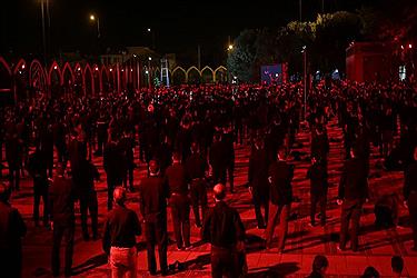 تصویر عزاداری فضای باز مصلی اراک مردادماه ۱۴۰۰