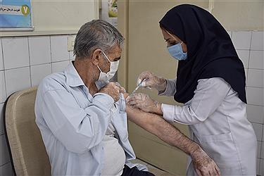 تصویر روند واکسیناسیون کرونا در سطح شهر مشهد