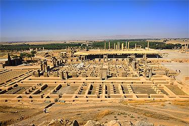 تصویر دروازه تمدن ایران زمین از دریچه دوربین پرسون