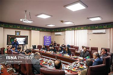 تصویر گزارش تصویری&#47; نشست خبری معاون پارلمانی رییس جمهور