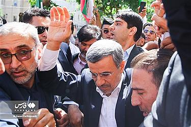 تصویر احمدی نژاد