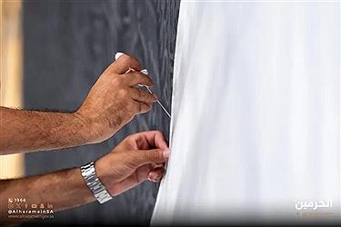 تصویر آماده‌سازی کعبه برای پذیرایی از حجاج