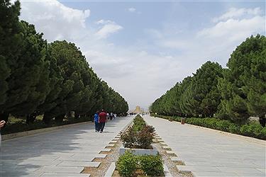 تصویر گزارش اختصاصی پُرسون از مجموعه جهانی پاسارگاد&#47; عکس ببینید