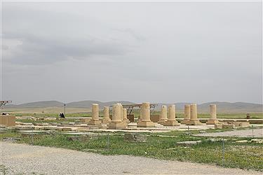 تصویر گزارش اختصاصی پُرسون از مجموعه جهانی پاسارگاد&#47; عکس ببینید