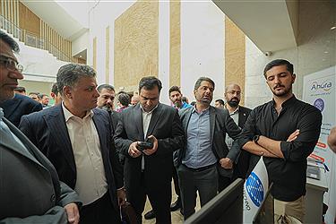 تصویر گزارش تصویری پُرسون از بزرگترین گردهمایی فعالان هوش مصنوعی کشور&#47; تصاویر فیس‌کاپ ششم را ببینید