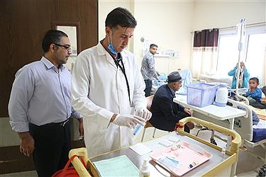 تصویر قهرمانان بی‌ادعایی که نبض زندگی را در دست دارند/ببینید