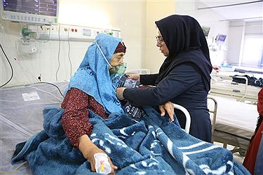 تصویر قهرمانان بی‌ادعایی که نبض زندگی را در دست دارند/ببینید
