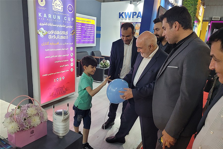 نمایشگاه دستاوردهای دولت در محل نمایشگاه‌های بین‌المللی اهواز