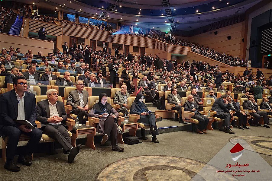 گردهمایی فولادی ها در سمپوزیوم فولاد 1404 جزیره کیش