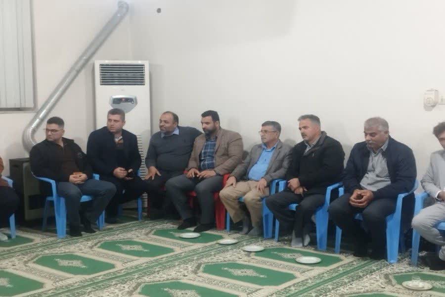 نشست مسئولان املش پای صحبت اهالی کرفمحله