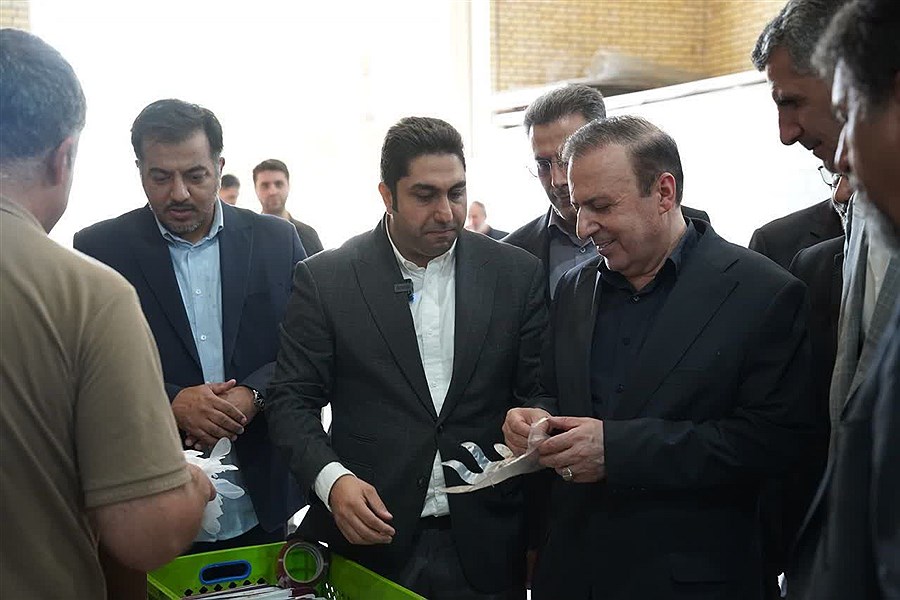 محمد نوذری استاندار قزوین در بازدید چهارشنبههای صنعت، کشاورزی الکا پلاستیک