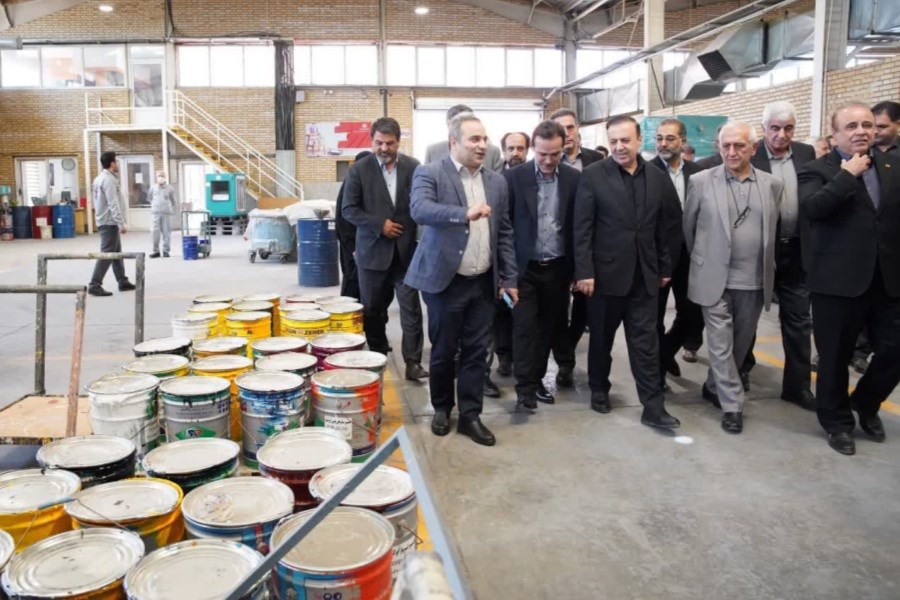 بازدید محمد نوذری استاندار قزوین از شرکت نگین‌زره پارسیان