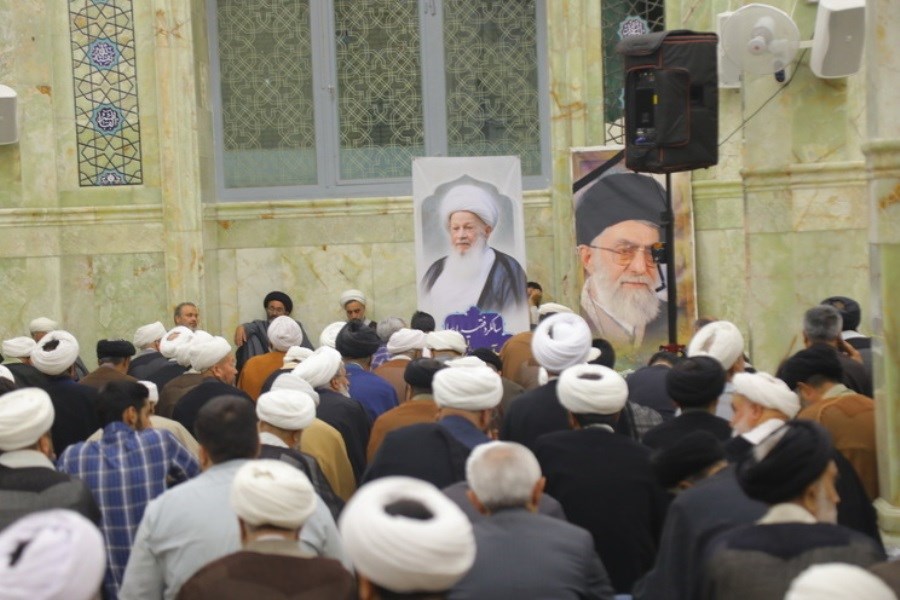 حضور علما و اقشار مختلف مردم در مراسم دومین سالگرد آیتالله محفوظی