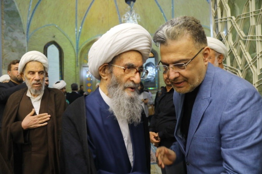 حضور مراجع تقلید و علما در مراسم بزرگداشت آیت‌الله محفوظی