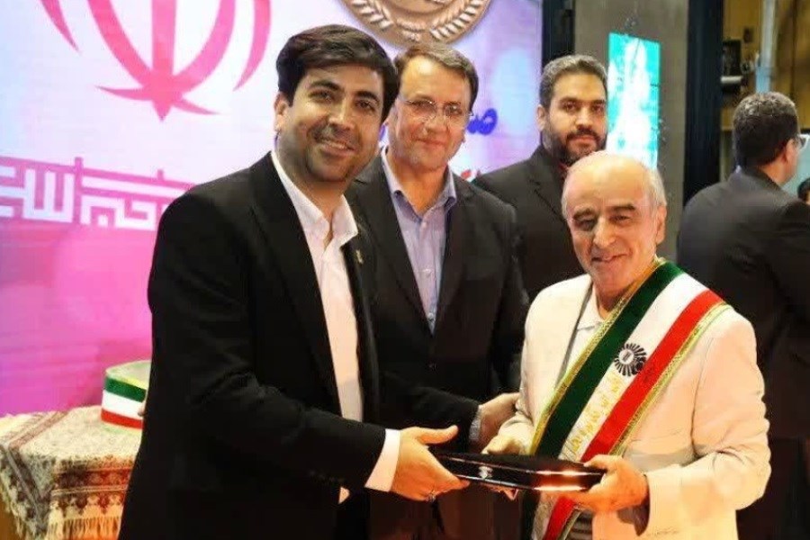 تجلیل از ۲۴۰ پیشکسوت و قهرمان ورزشی قزوین در چهارمین آیین تجلیل از چهره‌های ماندگار ورزش استان