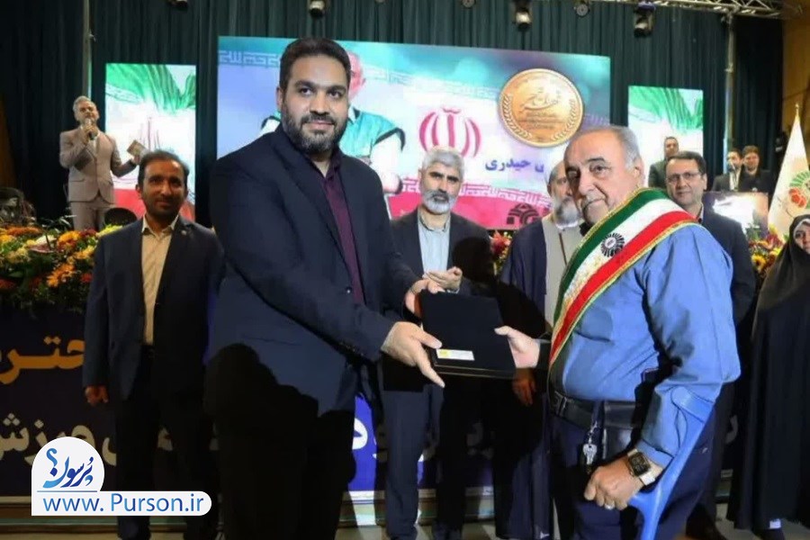 تجلیل از ۲۴۰ پیشکسوت و قهرمان ورزشی قزوین در چهارمین آیین تجلیل از چهره‌های ماندگار ورزش استان
