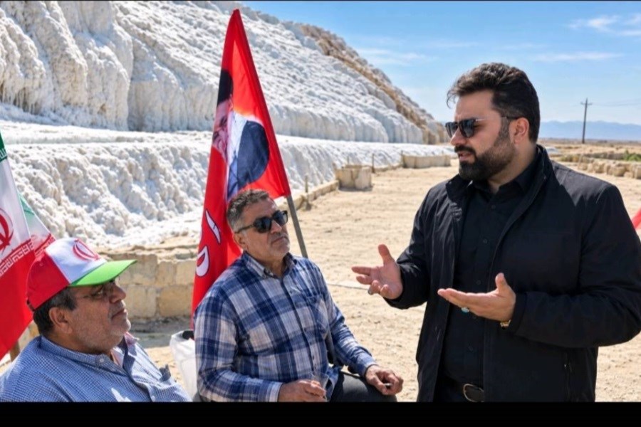 بازدید جانبازان ۷۰ درصد اصفهان از مجتمع پتاس و آبشار نمکی