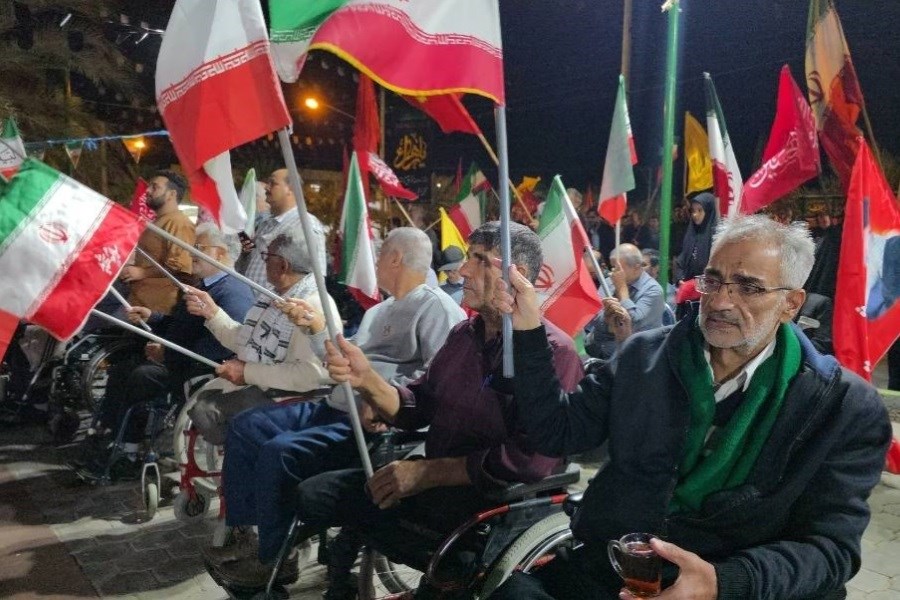 بازدید جانبازان ۷۰ درصد اصفهان از مجتمع پتاس و آبشار نمکی